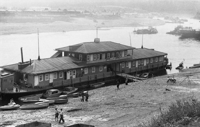 Посёлок Осетрово и Посёлок Усть-Кут в прошлом тысячелетиии