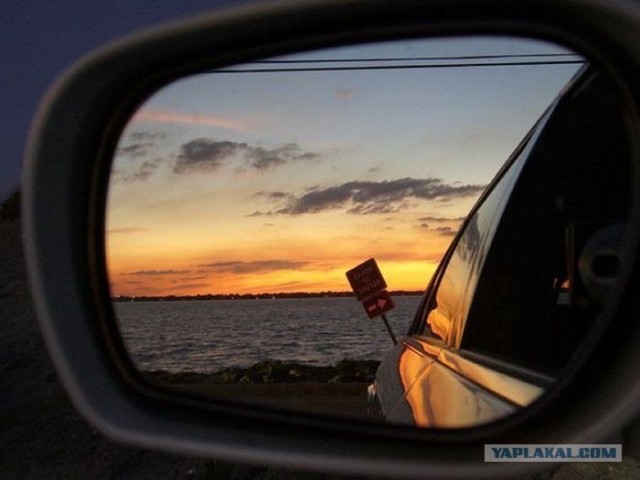 Подборка отражений в зеркалах заднего вида