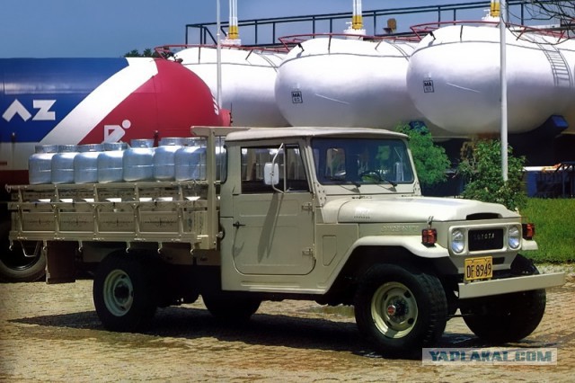 Toyota Land Cruiser