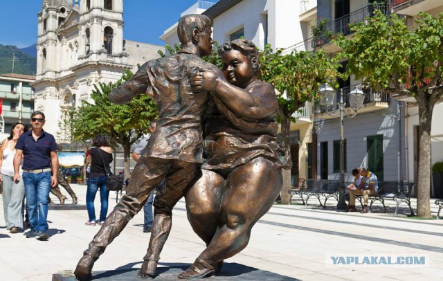 Знойная женщина - мечта поэта!