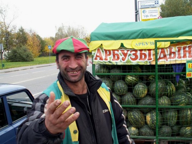 Кому сладкий арбуз!