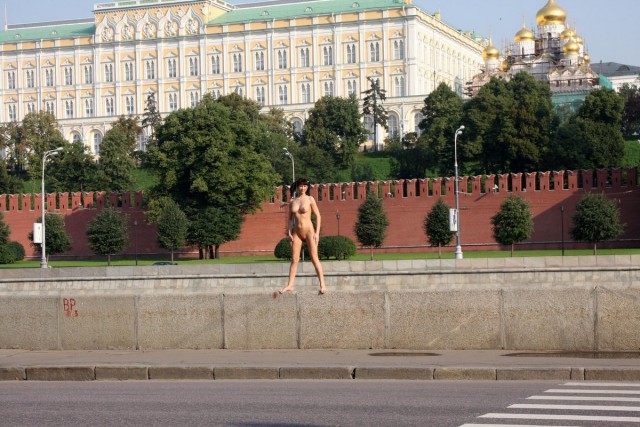 Девушки бывают разные