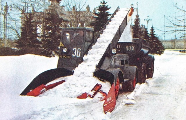 Плуги и щётки, шнеки и роторы: снегоуборочные машины прошлого