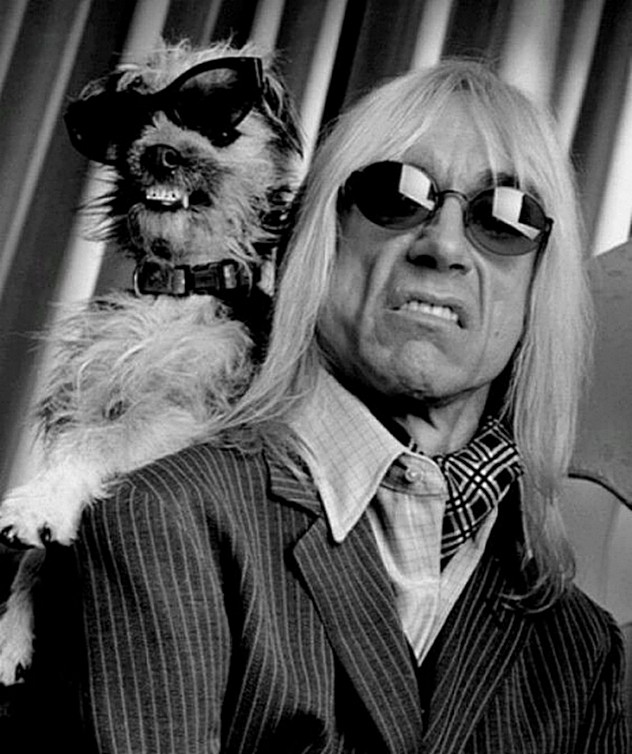 Чёрно-белая ретро-всячина