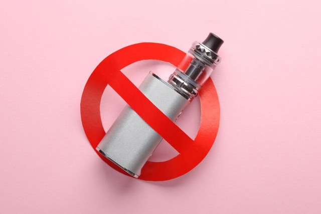 В России могут ввести полный запрет на продажу вейпов и электронных сигарет