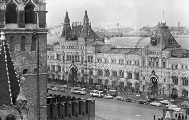Москва и москвичи. Двадцатый век. 02.12.25