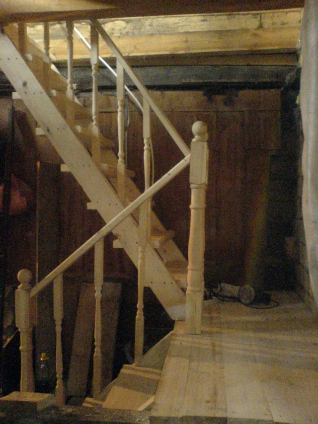 Как сделать лестницу своими руками.