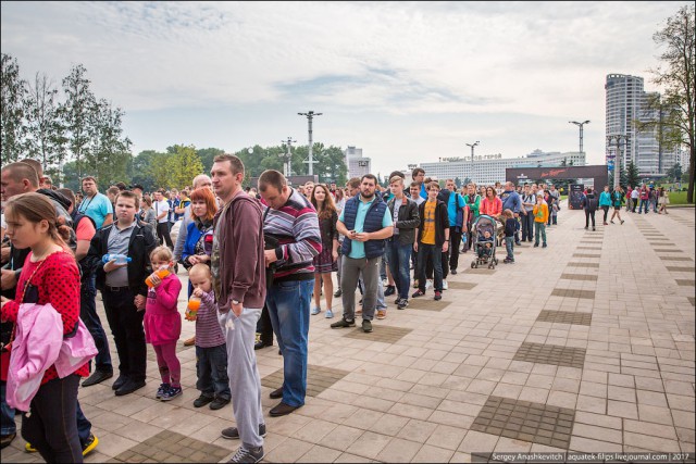 Как праздновали День танкиста в Минске