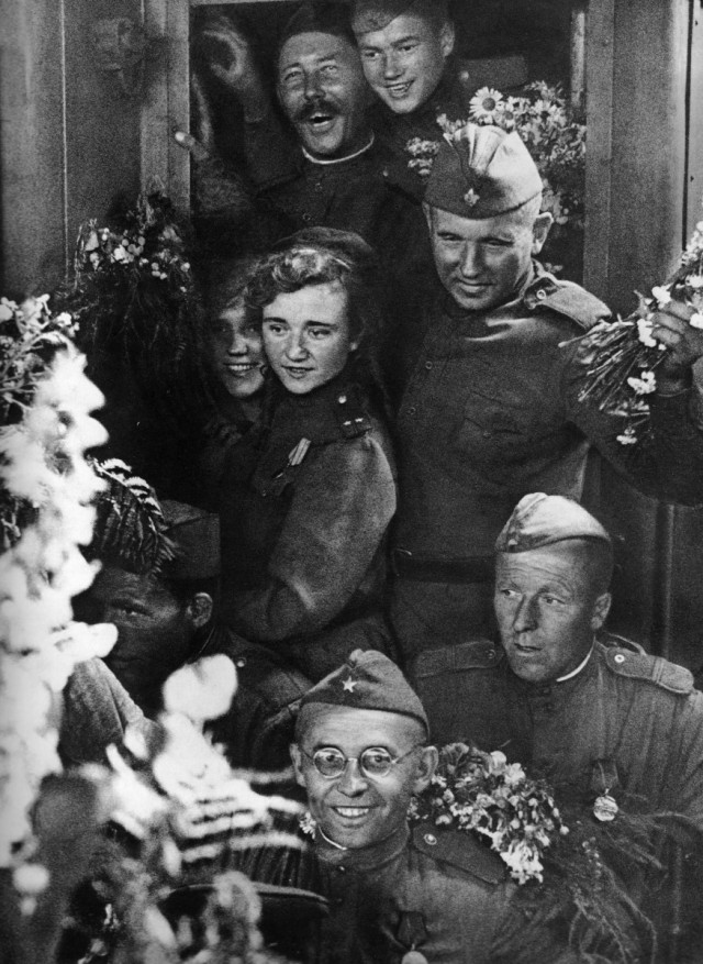 Вернувшиеся с Победой!