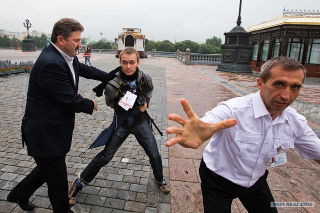 Фотожаба: Охранники