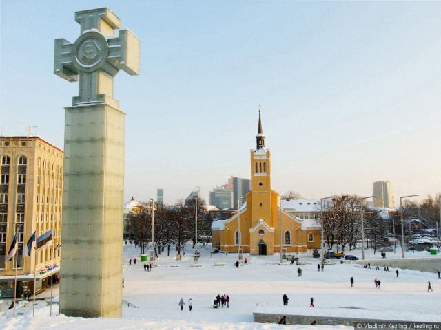 Молния попала в репортёра