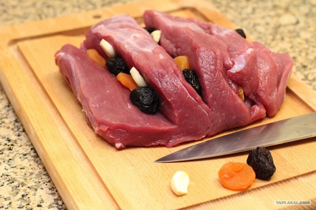 International одной книги., В память о Дженибеке.