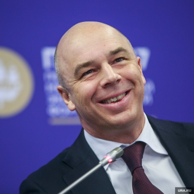 Министр финансов плачет в прямом эфире