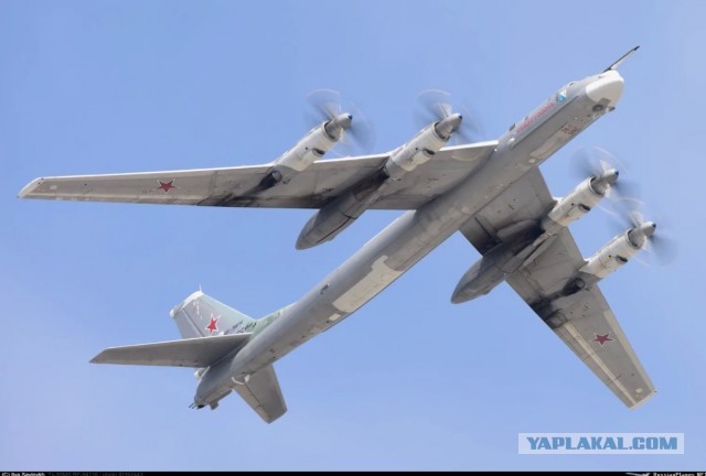 Ту-22М3 потерпел крушение в Иркутской области, экипаж катапультировался