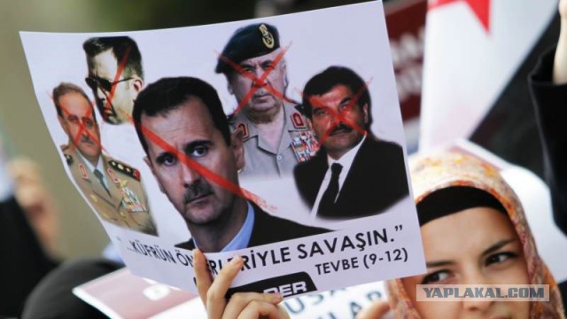 Беженцы плывут