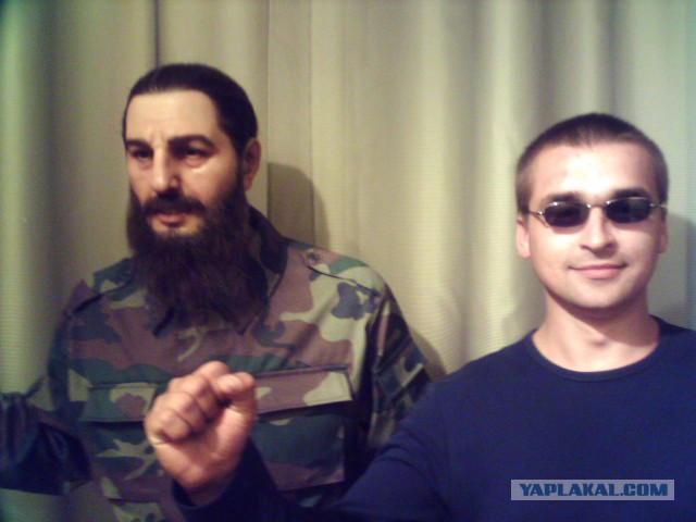 Самые бездарные восковые копии знаменитостей