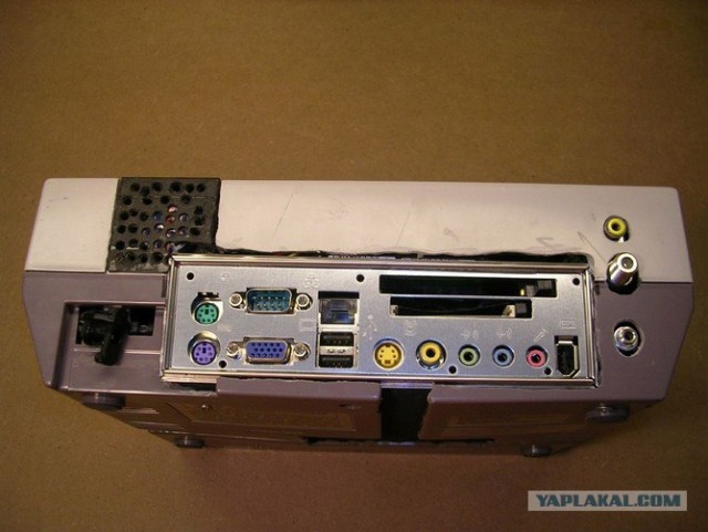 Комп из старой Nintendo! (12 фото)
