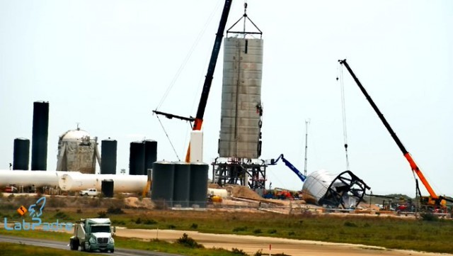 Топливный бак SpaceX Starship разорвался во время испытаний, но это никого не удивило