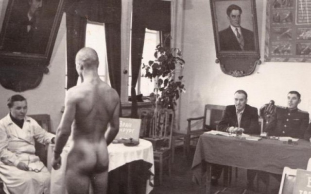 Фотографии связанных с историей Красной и Советской Армии.