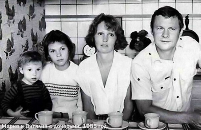Семейные фотографии известных людей