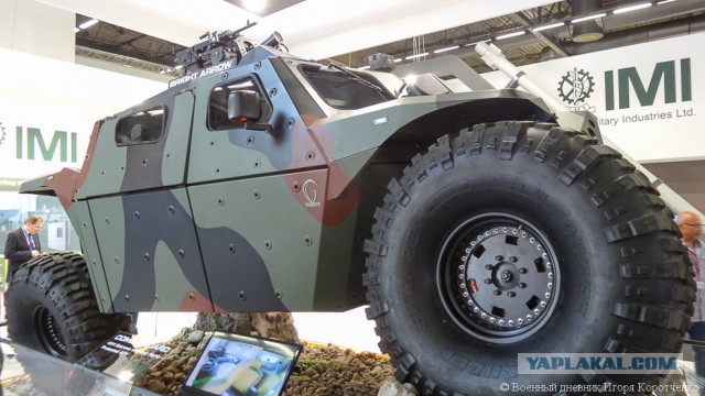 БТР-40. Идеальный кабриолет для зомби-апокалипсиса.