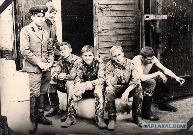 30 мгновений из жизни танкового полка Советской Армии