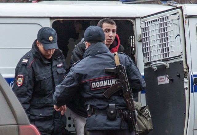 Солдат из Дагестана признан виновным в доведении до самоубийства срочника из Магнитогорска. Он получил 4 года колонии...