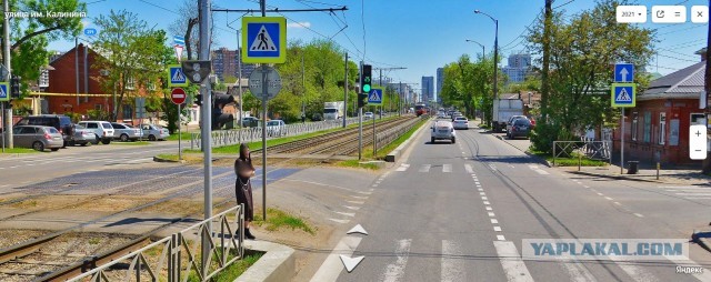 В Краснодаре водитель легковушки пролетел несколько метров над дорогой