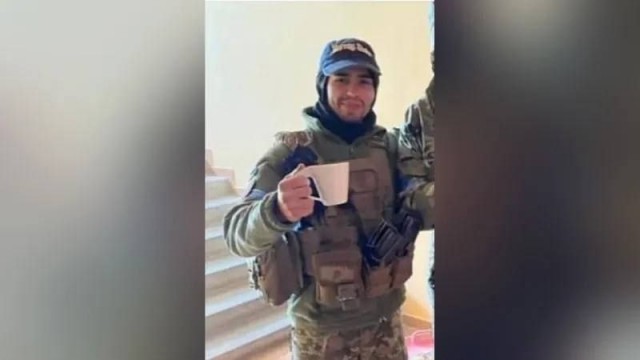 Как бойцы ВСУ в гражданской одежде пытались сбежать из Мариуполя