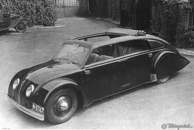 1934 Tatra T77. Автопятница №25
