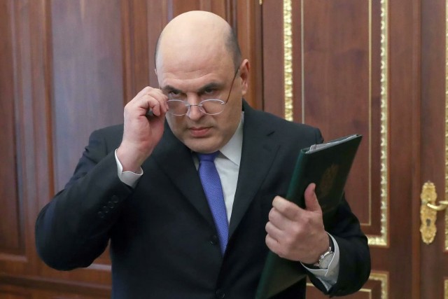 Мишустин: участникам СВО простят долги и кредиты