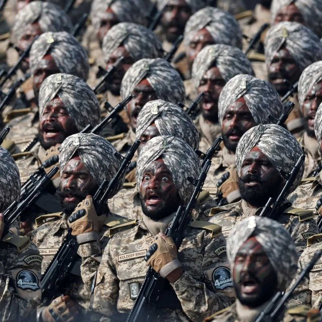 Индии позволили отправлять в Россию тысячи военных