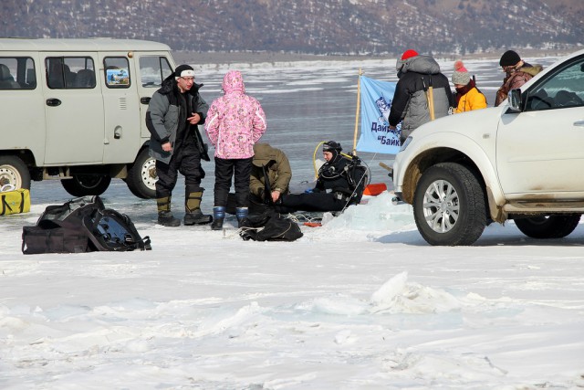 Люди на Байкале