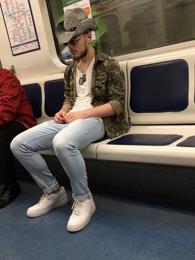 Лютые модники московского метро