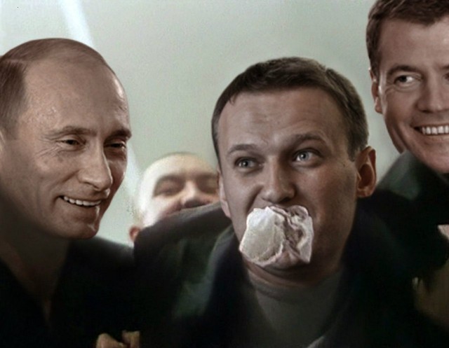 Навального задержали сразу после освобождения из-под ареста