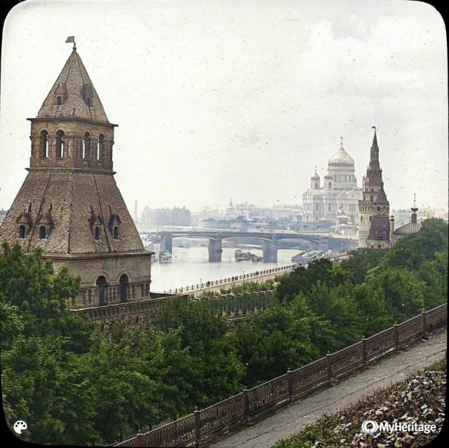 Живой Кремль. Цветные фотографии московского Кремля до революции