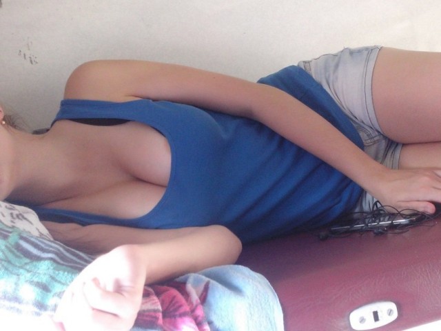 Фотографии красивых попутчиц в поездах