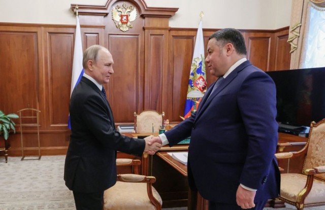 Тут картинка с горящим Харламовым.