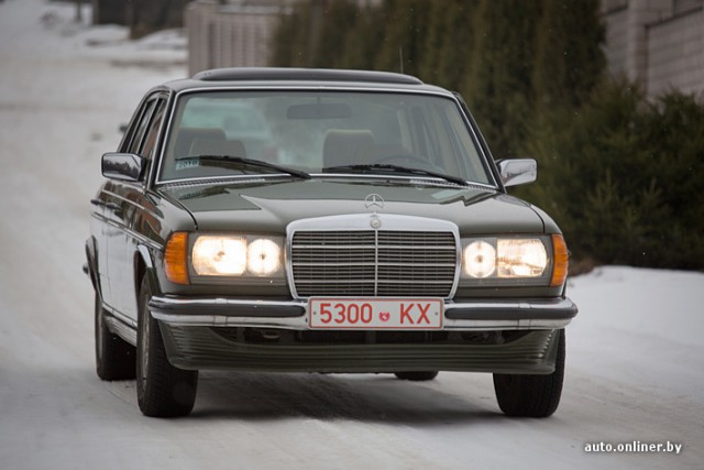 Mercedes W123 32-летний.