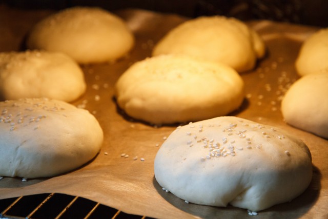 По следам прославленных кулинаров, День повара – 20 октября.