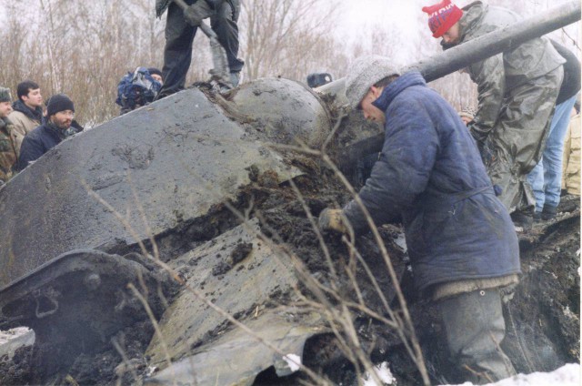 Раскопки огнеметного танка ОТ-34/76