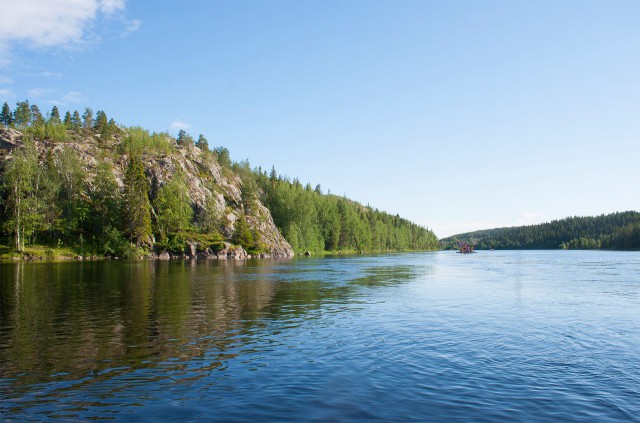 Сплав по реке Умба, Кольский полуостров с выходом в Белое море