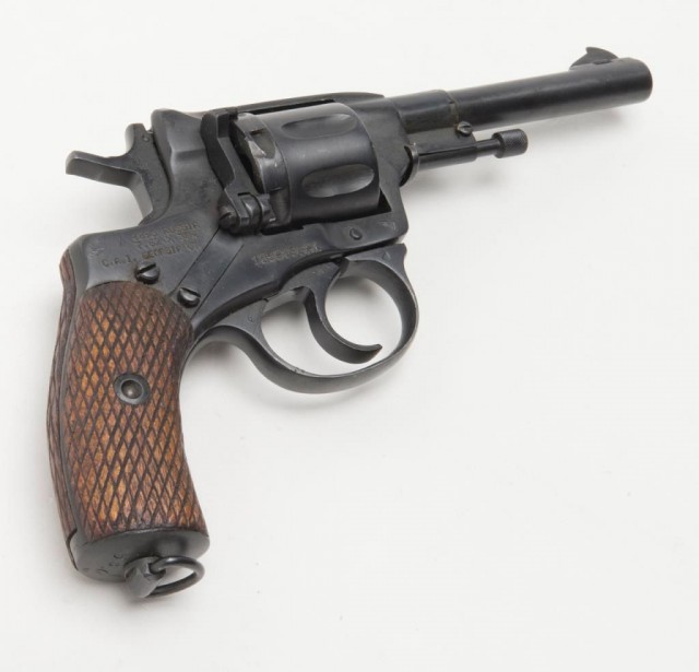 Пистолеты-револьверы 2. Красивых фото пост.