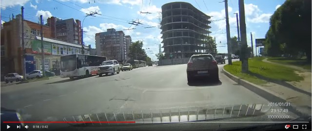 Помогите Саше разобраться, кто виноват в ДТП