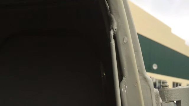 Самые известные потайные места и заводские «секреты» в серийных автомобилях