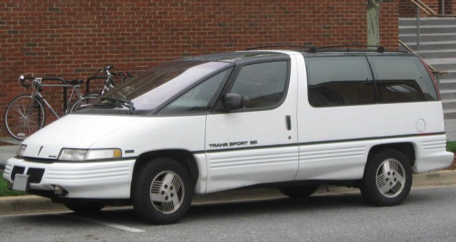 Второй триумф Ли Якокки и первый минивэн в истории: рождение Dodge Caravan