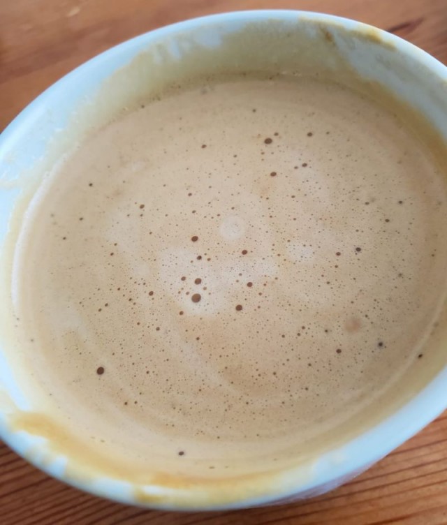 Кофе Дальгона и йогуртный торт.