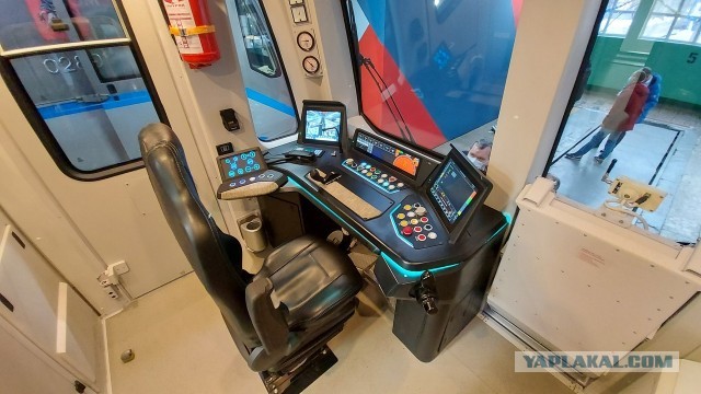 В Москве запускают ну очень тихие вагоны метро