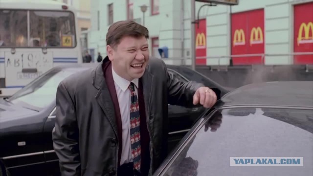 В Москве раздали автоматы полицейским постовой службы