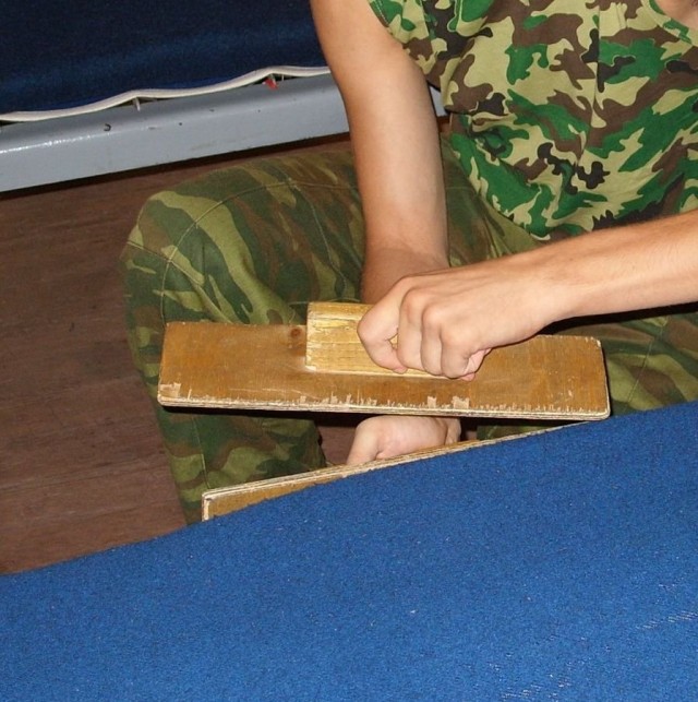 Вот что значит "отбить кантик"!